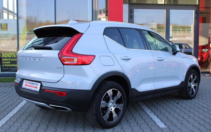 Volvo XC 40 cena 109900 przebieg: 152717, rok produkcji 2020 z Biała małe 781